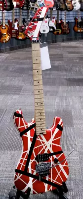 EVH - Striped Series 5150 Guitar - R/B/W 6